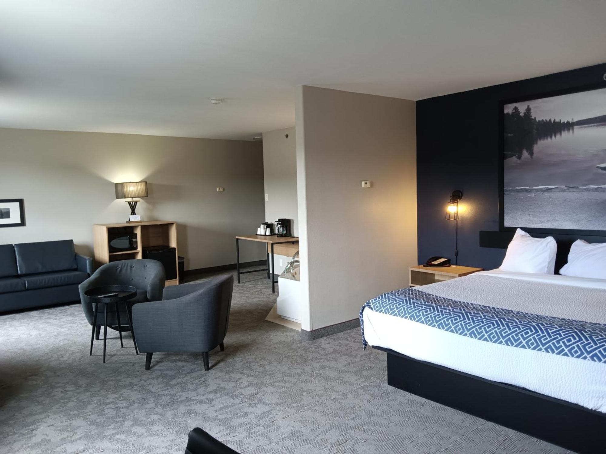 Super 8 By Wyndham St-jerome Hotel